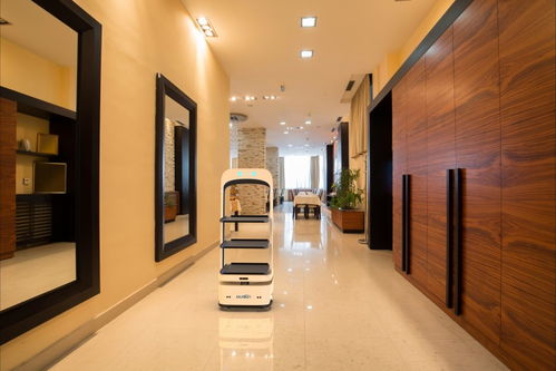 餐飲大咖吳春清入局千里眼機器人，室內配送機器人開啟萬億級市場新篇章